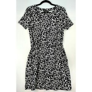 Ellen Tracy Black White Leopard Print Short Sleeve T-shirt Dress Pockets Sz M